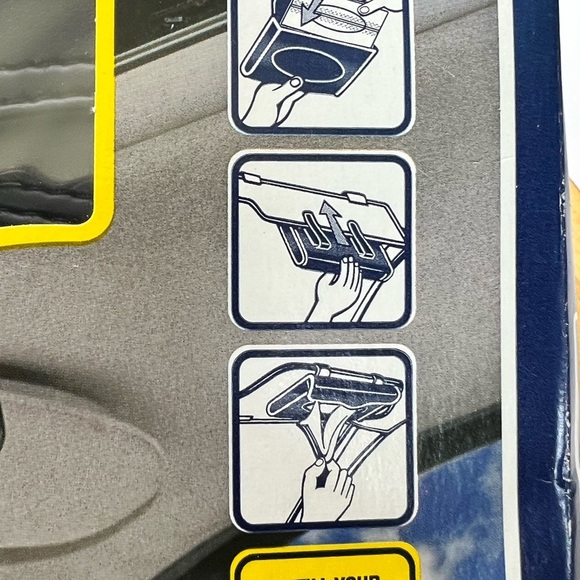 NIB - Tempo Car Visor Tissue Kit - Picture 3 of 5